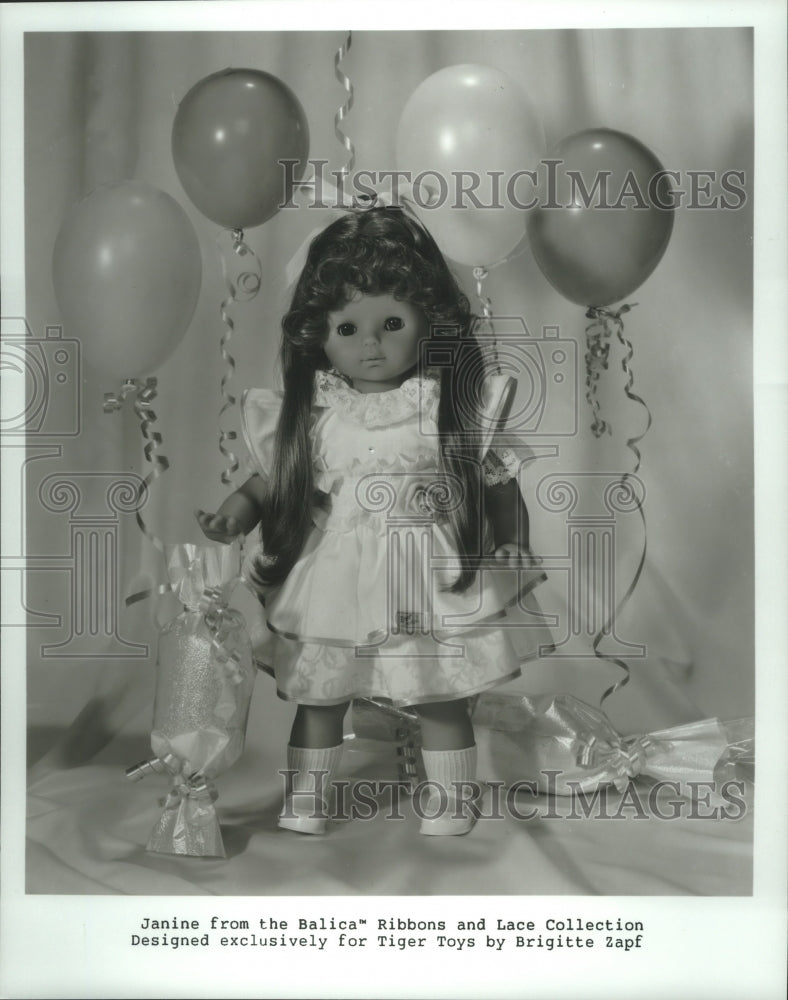 1989 Press Photo Janine part of the &quot;Balica&quot; Ribbons and Lace Doll Collection.- Historic Images