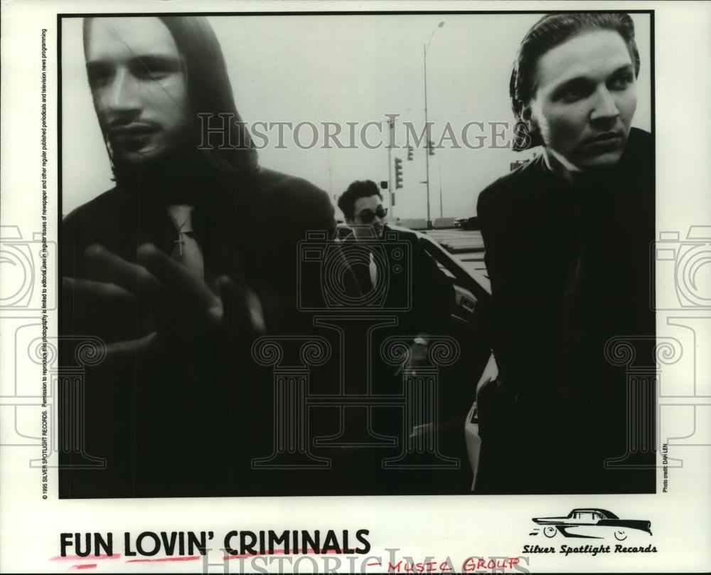 1995 Press Photo Music group &quot;Fun Lovin&#39; Criminals&quot;. - hcp03104- Historic Images