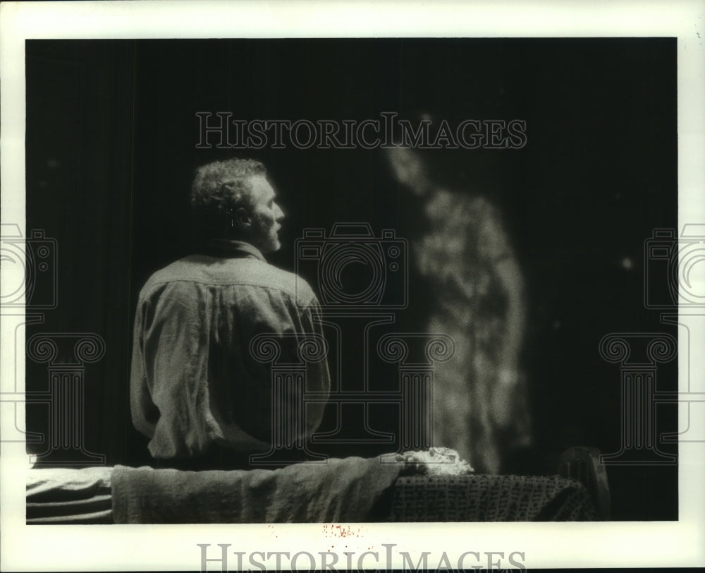 1996 Press Photo Scene from &quot;Grand Hotel of Strangers&quot; at Wortham Center.- Historic Images