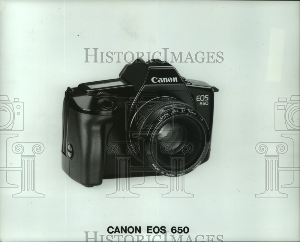 1987 Press Photo Canon Eos 650 - hcp03340- Historic Images