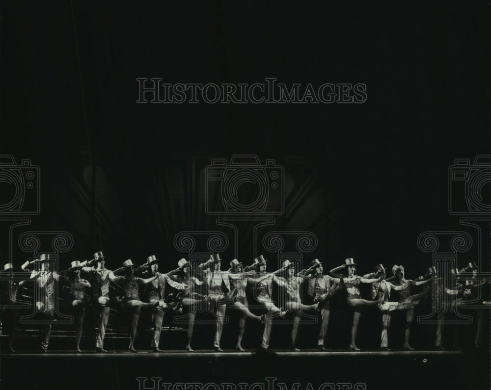 1985 Press Photo &quot;A Chorus Line&quot; - hcp03397- Historic Images