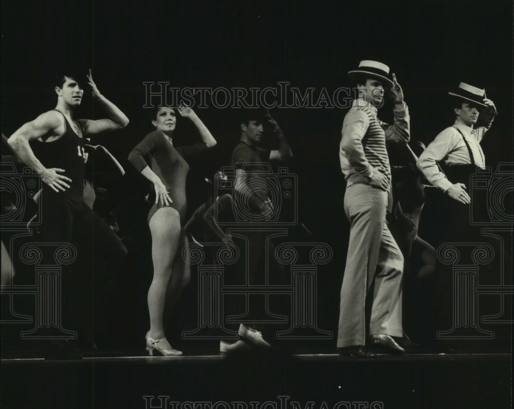 1985 Press Photo Scene from &quot;A Chorus Line&quot;. - hcp03399- Historic Images