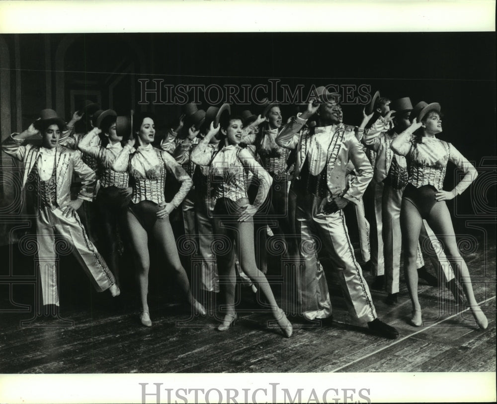 1990 Press Photo High School for Performing &amp; visual Arts present A Chorus Line.- Historic Images