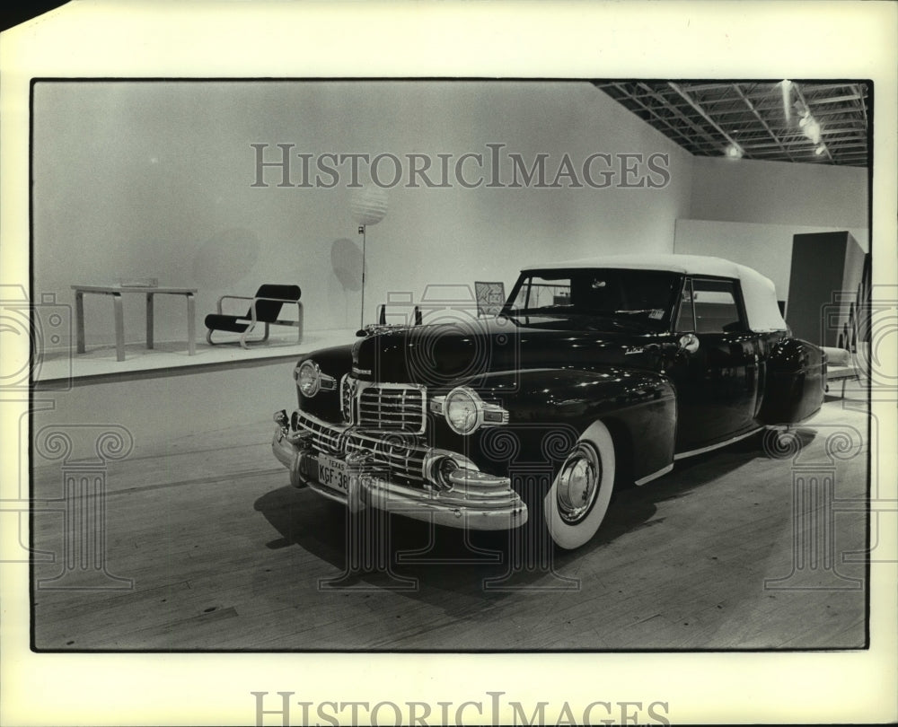 1979 Press Photo Antique car display at Contemporary Arts Museum in Houston.- Historic Images