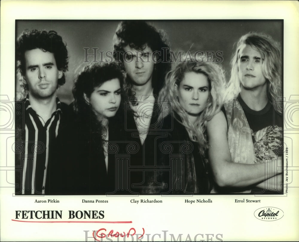 1989 Press Photo "Fetchin Bones" Music Group - hcp03587- Historic Images