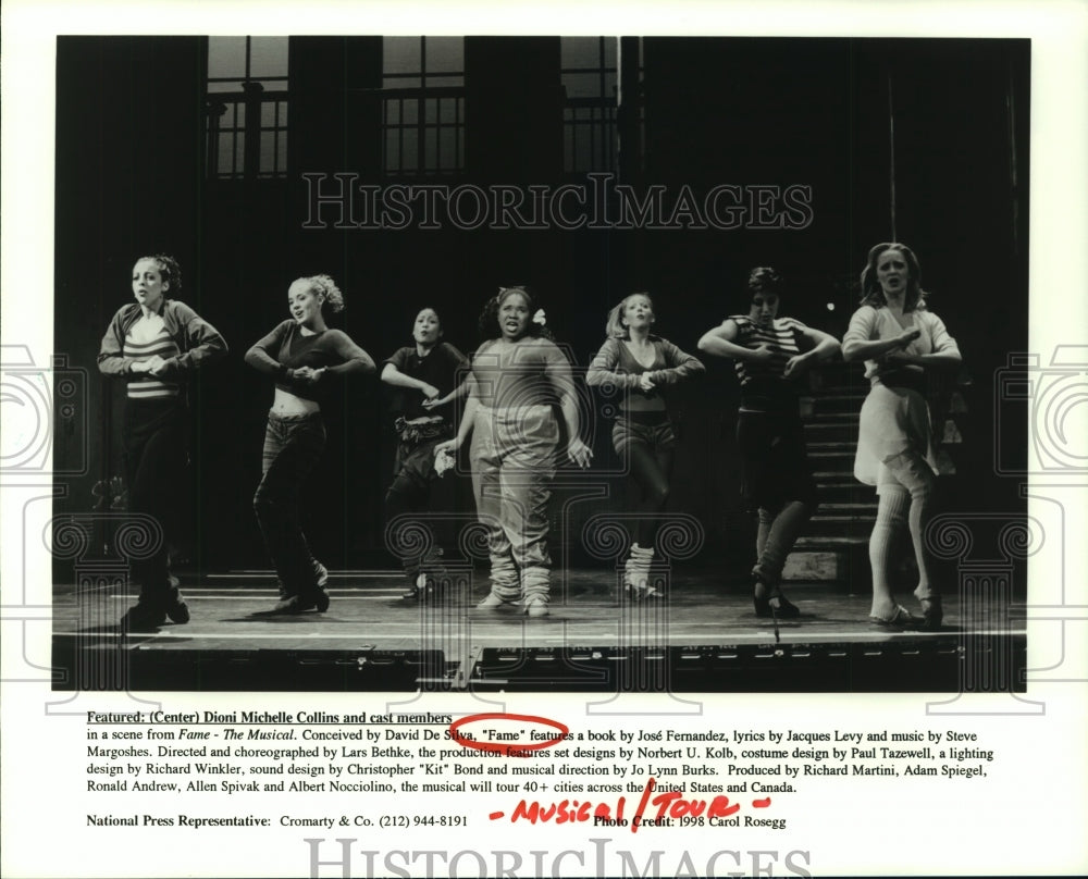 1998 Press Photo Dioni Michelle Collins and cast members of &quot;Fame - The Musical&quot;- Historic Images