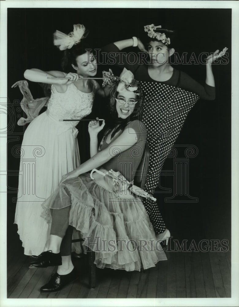 1992 Press Photo Members of the Chrysalis Dance Company and Texas Mime Theater- Historic Images