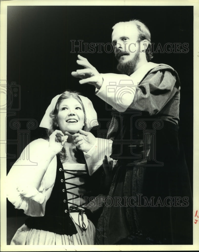 1980 Press Photo Donna Hester and Charles Sanders act in Houston play- Historic Images