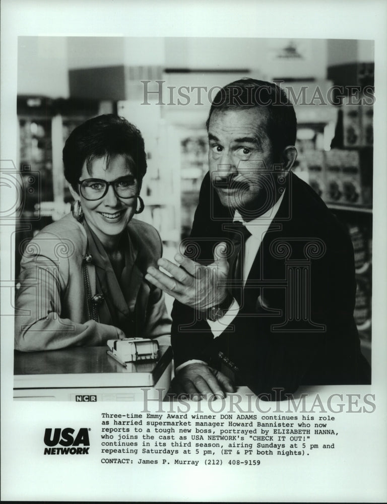 1987 Press Photo Don Adams and Elizabeth Hanna act in &quot;Check It Out!&quot;- Historic Images