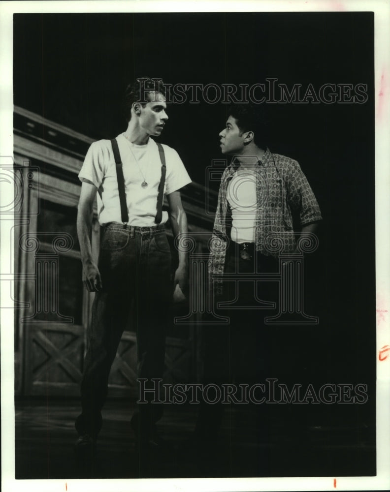 1998 Press Photo Marc Anthony and Renoly Santiago act in The Capeman musical- Historic Images