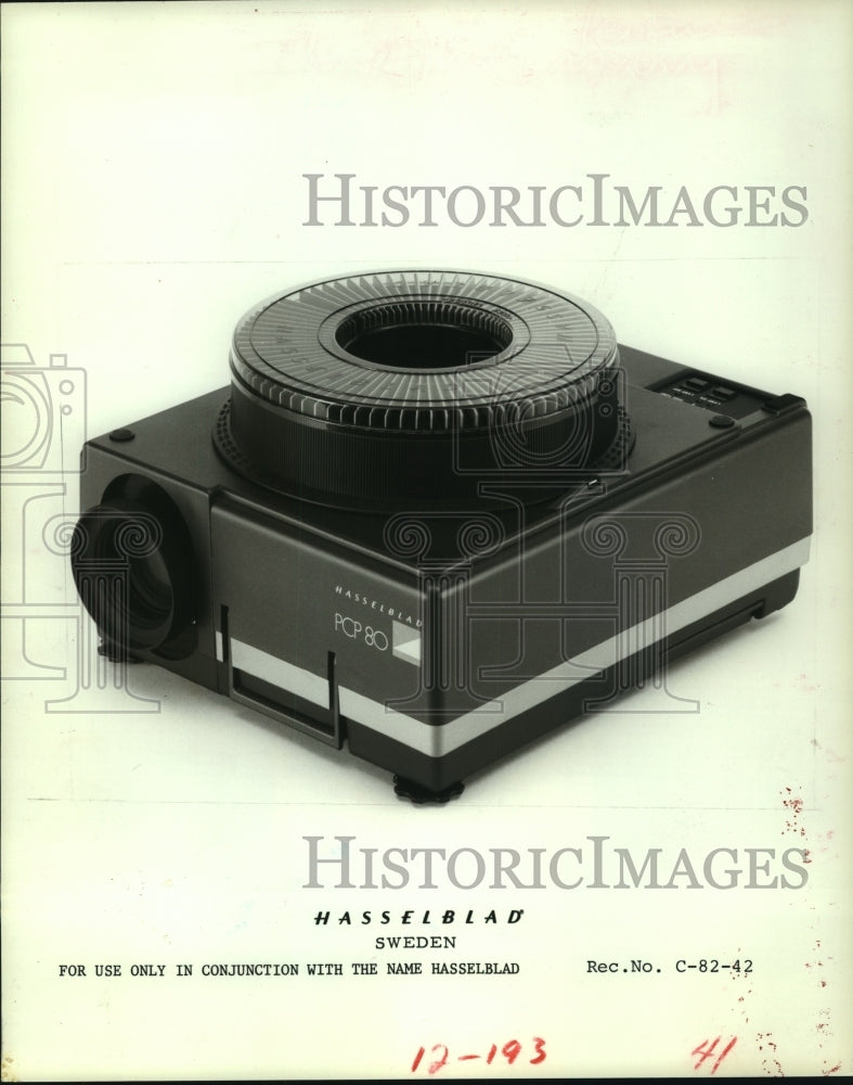 1983 Press Photo The Hasselblad slide projector camera - hcp03824- Historic Images