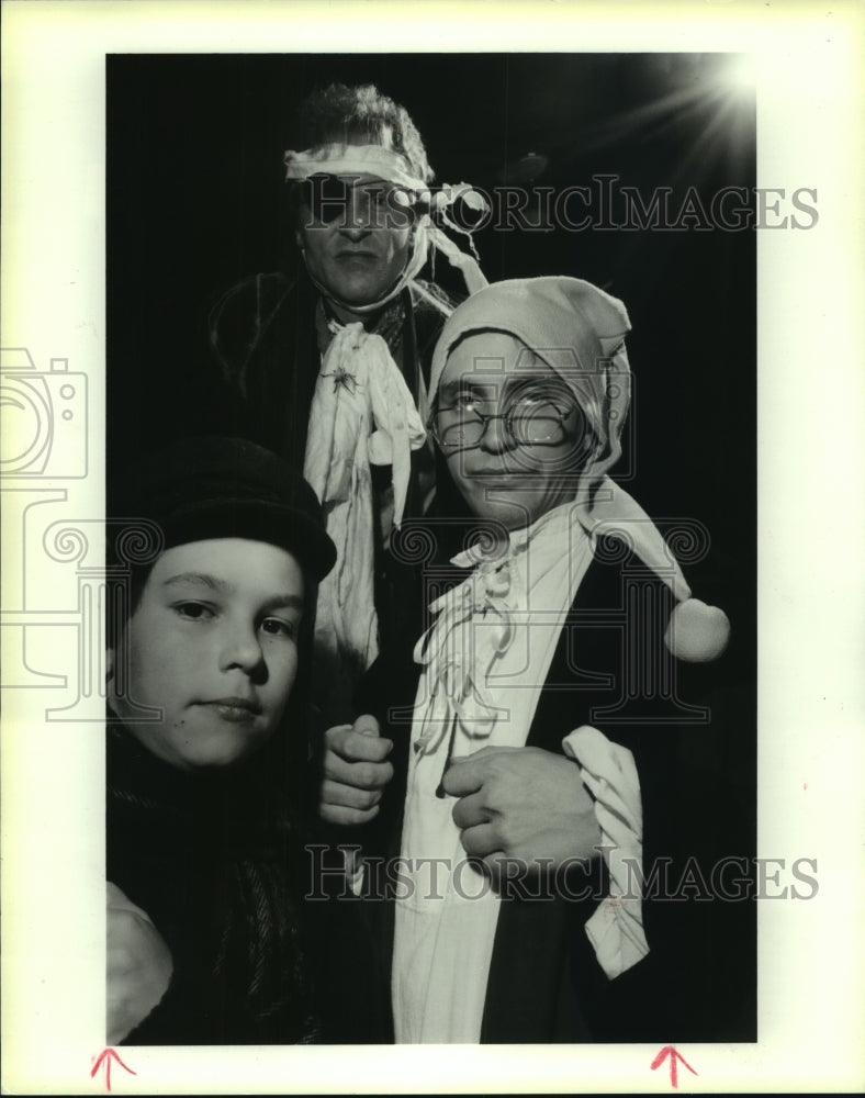 1987 Press Photo Cast members of the Houston play &quot;A Christmas Carol&quot;- Historic Images