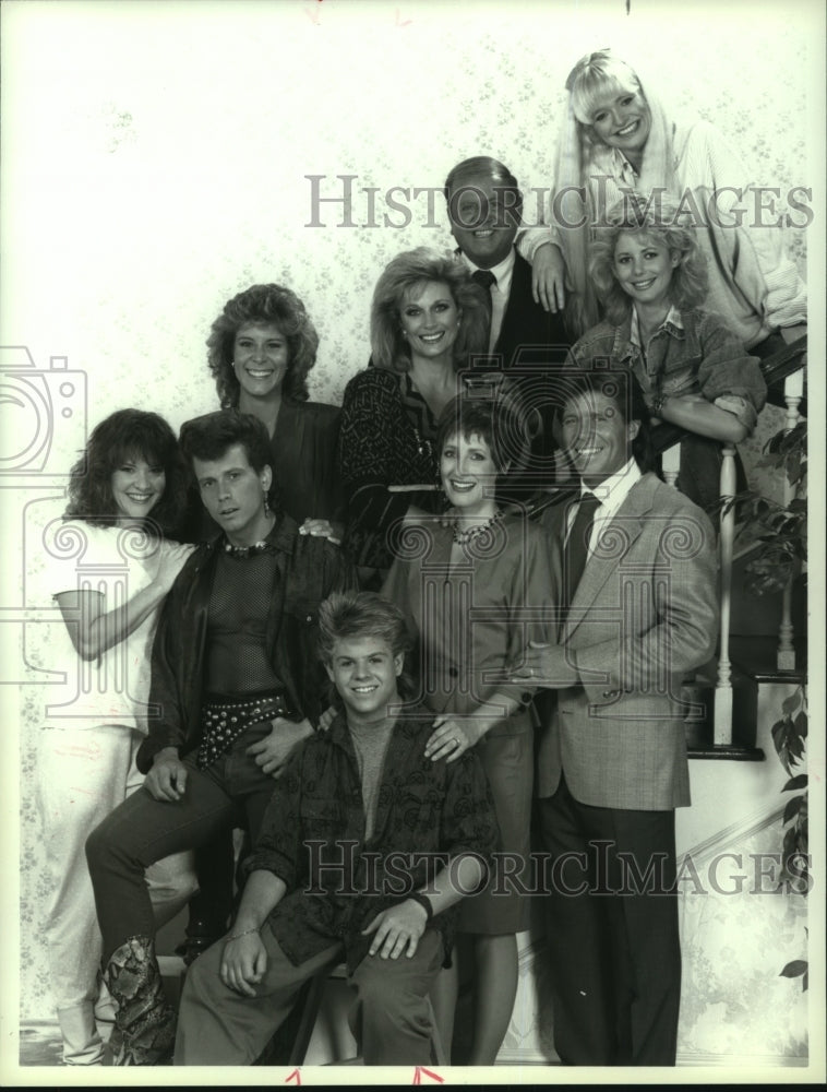 1987 Press Photo Cast of the television movie "Eight is Enough: Reunion"- Historic Images