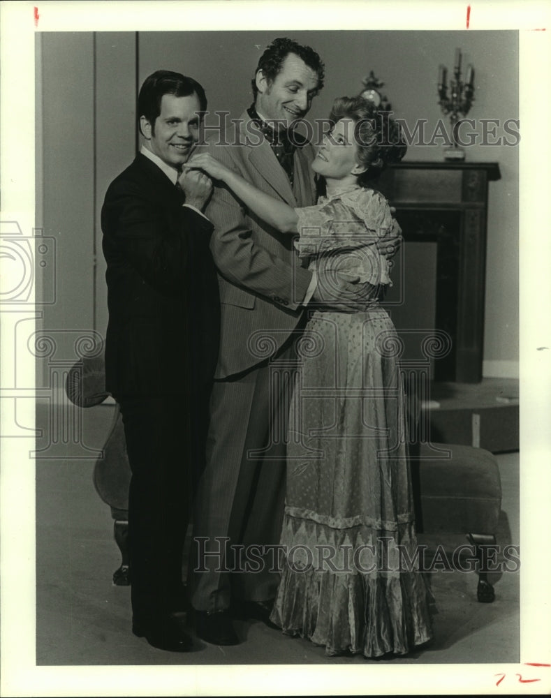 1982 Press Photo Members of the cast of Houston play A Flea in Her Ear- Historic Images