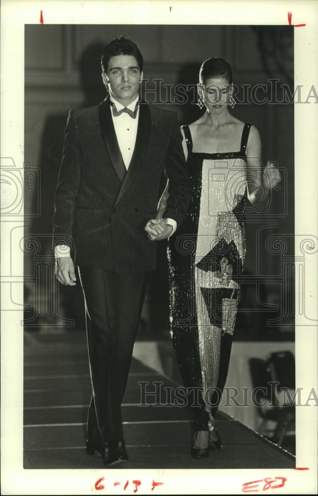 1983 Press Photo Joan Rice models Cardin's evening gown at fashion show- Historic Images