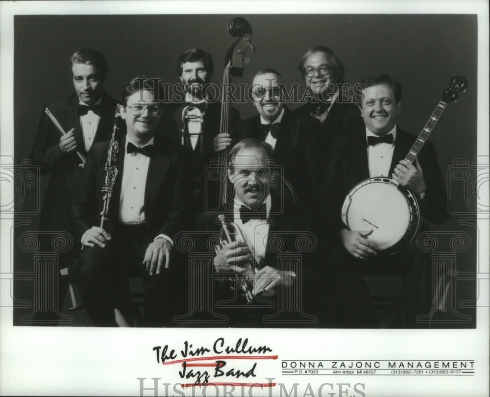 1990 Press Photo Members of The Jim Cullum Jazz Band with their instruments- Historic Images