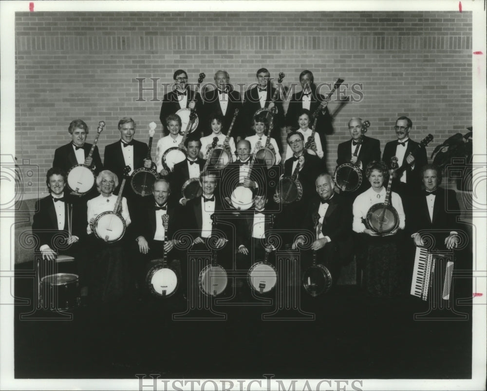 1991 Press Photo The Jubilee Banjo Band, part of a church music ministry- Historic Images