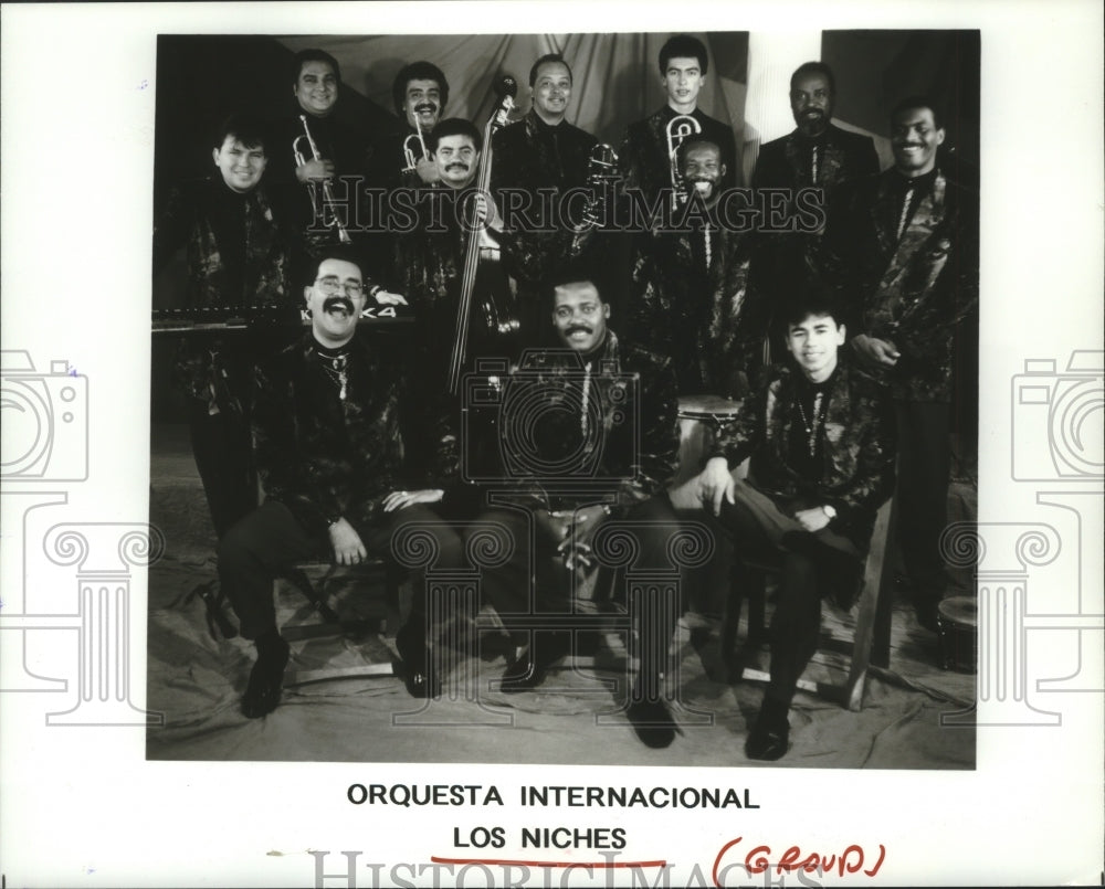 1992 Press Photo Music group Orquesta Internacional Los Niches. - hcp04954- Historic Images