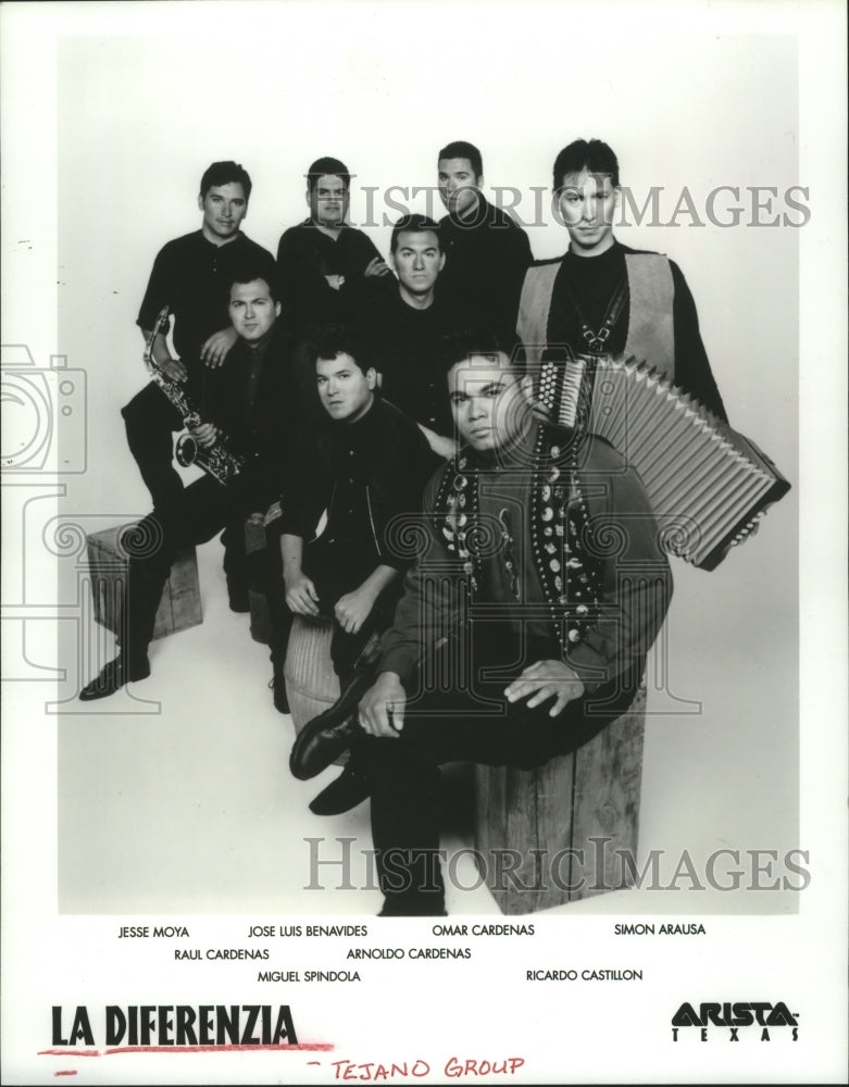 1995 Press Photo Members of the tejano music group La Diferenzia - hcp05140- Historic Images