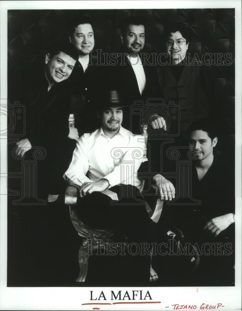 1998 Press Photo Members of the tejano group La Mafia - hcp05282- Historic Images