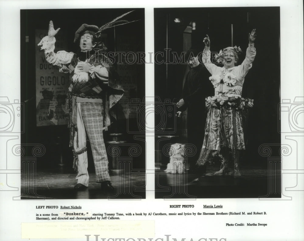 1995 Press Photo Scene from the musical &quot;Buskers&quot;. - hcp05613- Historic Images