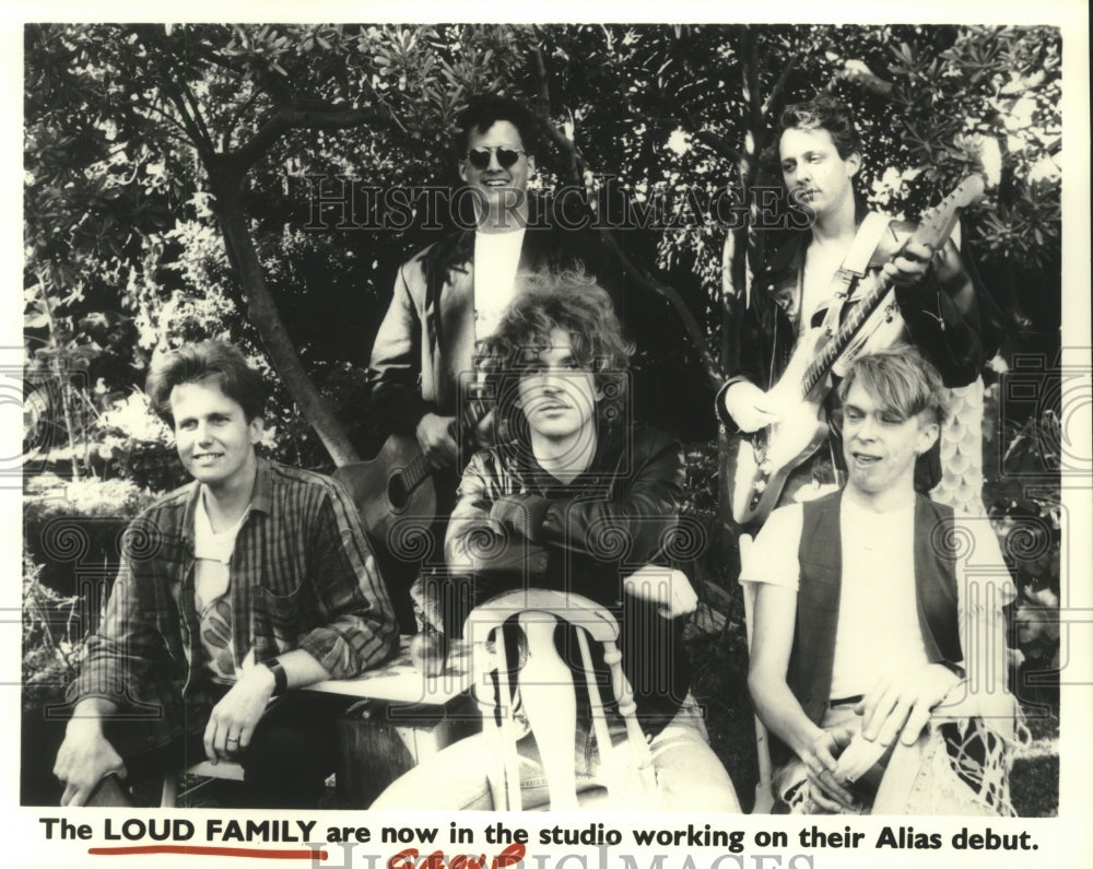 1992 Press Photo The Loud Family - hcp05671- Historic Images