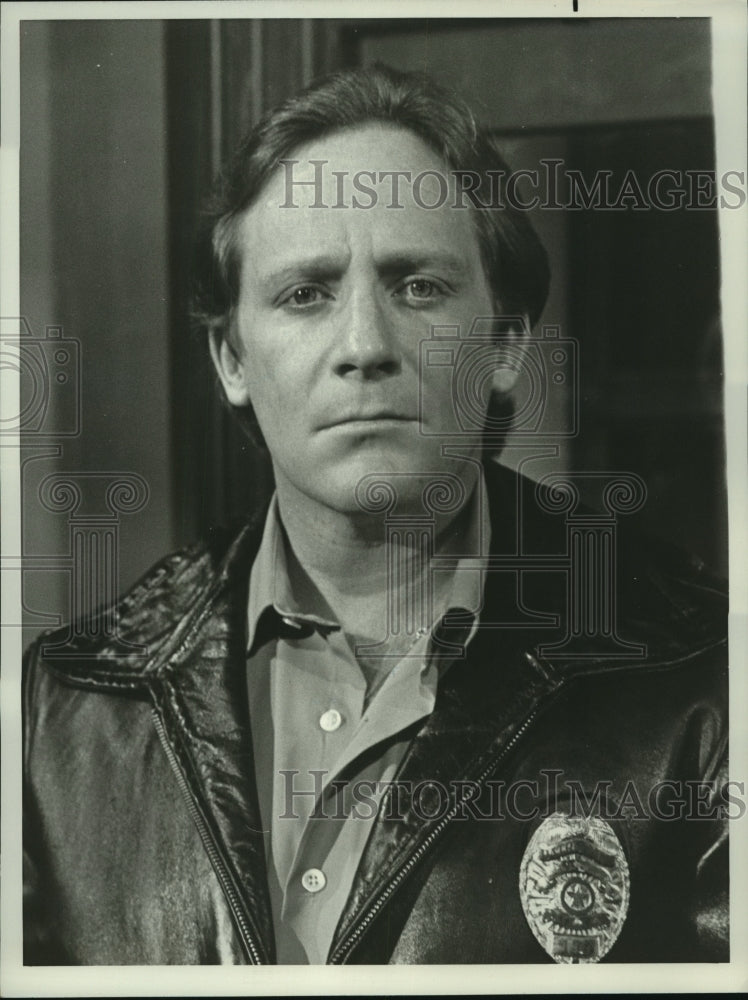 1980 Press Photo Charles Haid stars in &quot;Hill Street Blues&quot;. - hcp05811- Historic Images