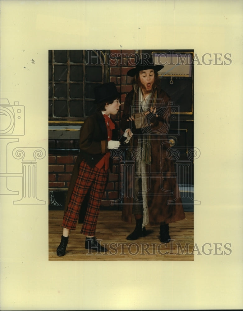 1992 Press Photo Erin Simpson & Martin Buchanan act in Theatre production- Historic Images