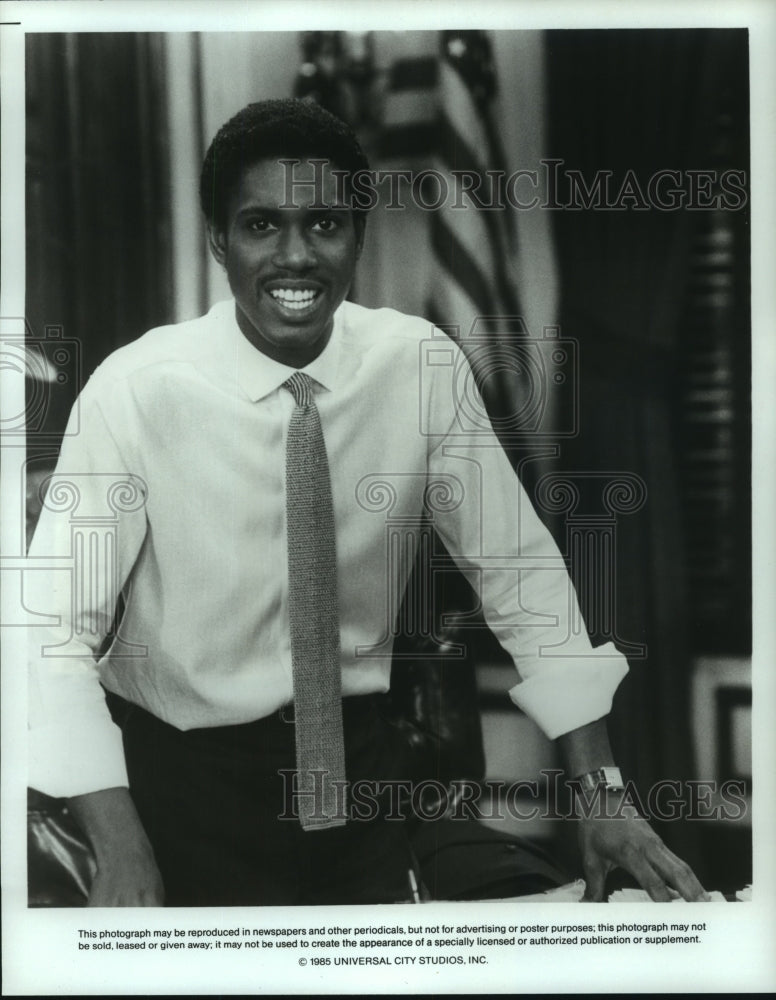 1985 Press Photo Kevin Hooks stars in &quot;He&#39;s The Mayor&quot; series - hcp06161- Historic Images