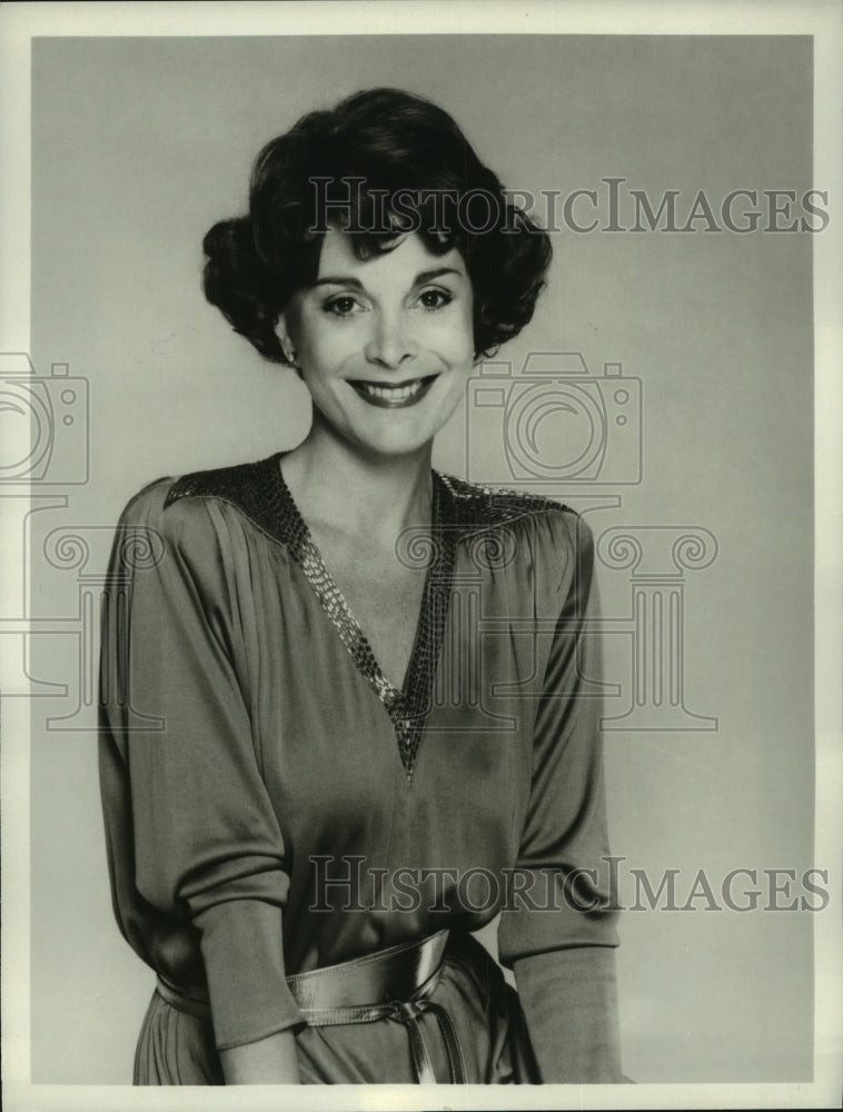 1981 Press Photo Ruth Batchelor, Correspondent; "Good Morning America" on ABC TV- Historic Images