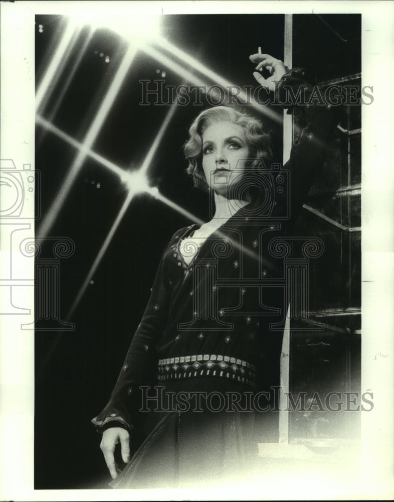 1991 Press Photo DeLee Lively-Mekka in &quot;Grand Hotel: The Musical&quot; Play- Historic Images