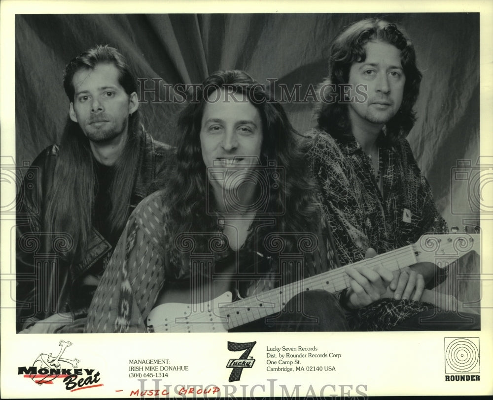 1995 Press Photo Music group Monkey Beat. - hcp06683- Historic Images