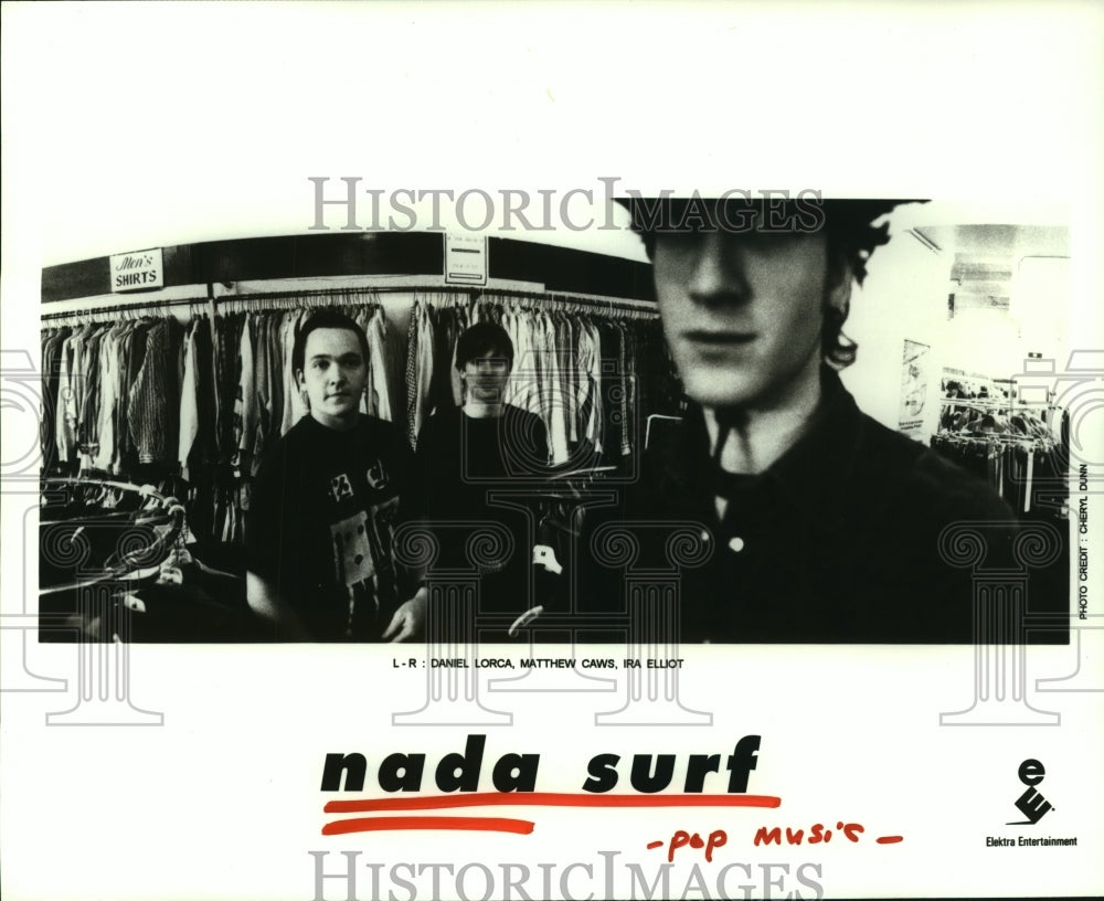 1996 Press Photo Members of pop music group &quot;Nada Surf&quot;. - hcp07015- Historic Images