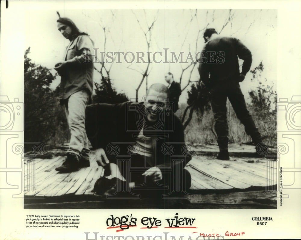 1995 Press Photo Dog&#39;s Eye View - American rock band - hcp07152- Historic Images