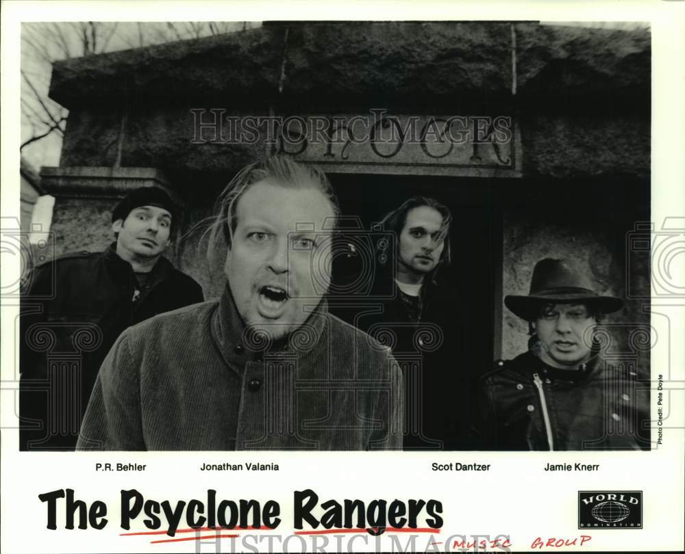 1995 Press Photo Music Group &quot;The Psyclone Rangers&quot; - hcp07435- Historic Images