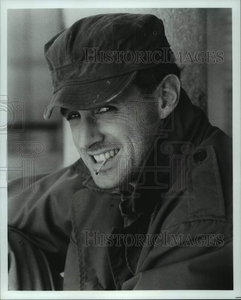 1988 Press Photo John Slattery as Dylan Leeds on FOX&#39;s &quot;Dirty Dozen: The Series&quot;- Historic Images