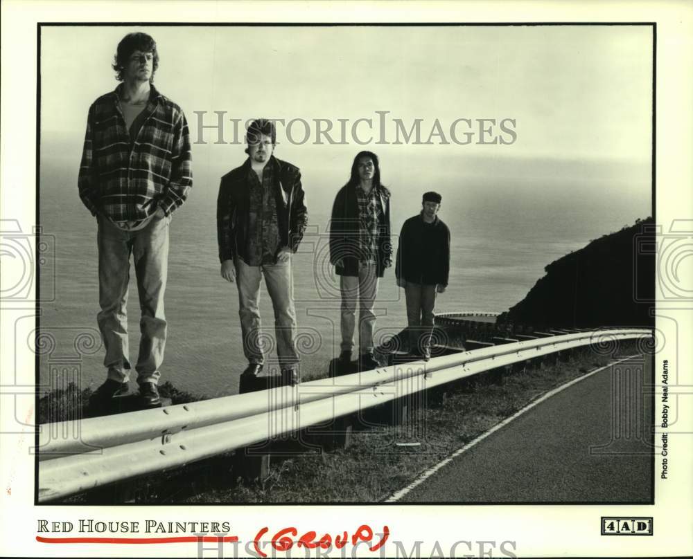 1992 Press Photo The Red House Painters along freeway at the coast - hcp08372- Historic Images