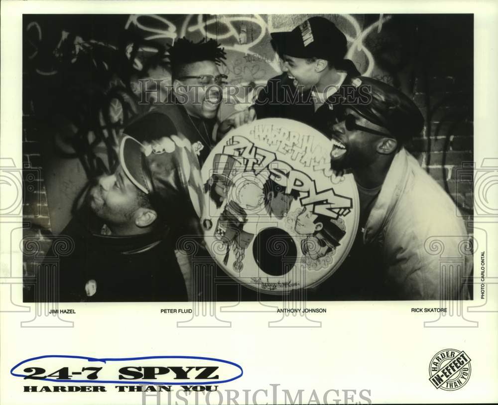 1989 Press Photo Members of the musical group &quot;24-7 Spyz&quot; - hcp08446- Historic Images