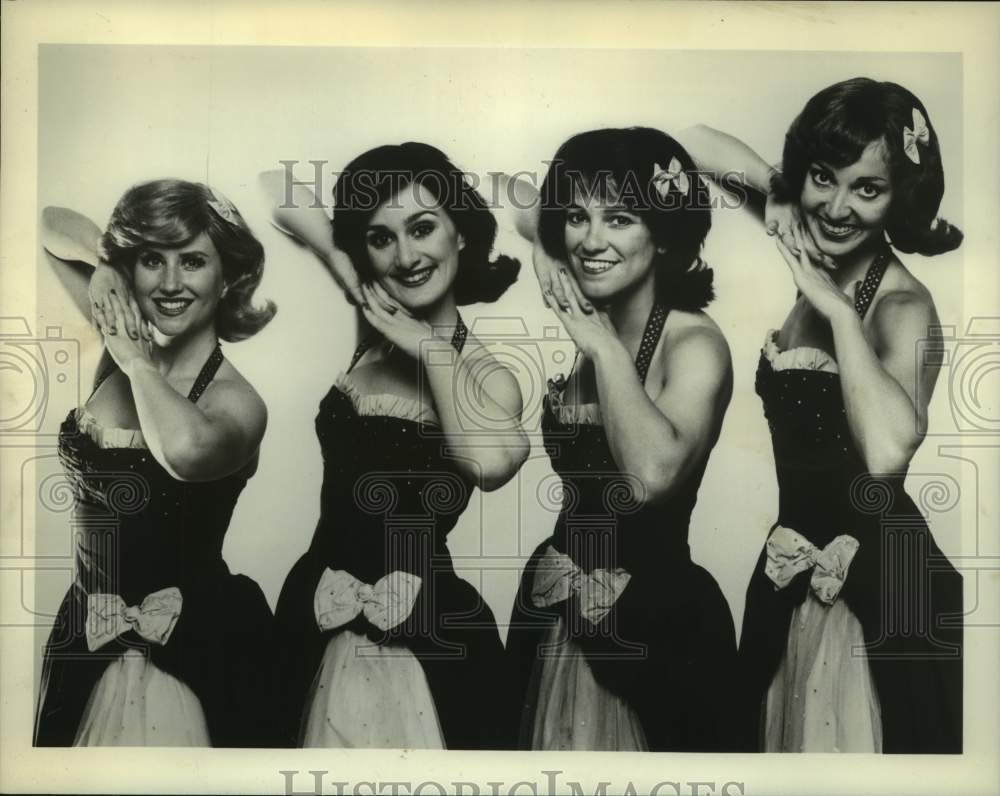 1988 Press Photo Members of the musical group &quot;The Houston Taffetas&quot; - hcp08455- Historic Images