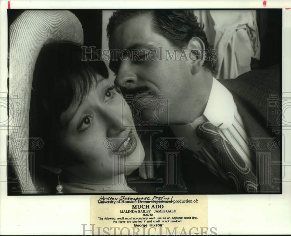 1992 Press Photo Malinda Bailey, James Gale in Much Ado; Houston Shakespeare- Historic Images