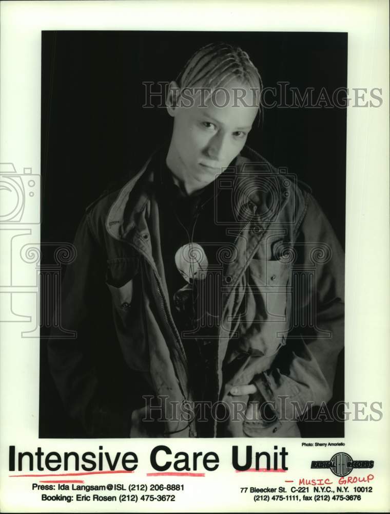 1995 Press Photo Members of the music group Intensive Care Unit - hcp08626- Historic Images