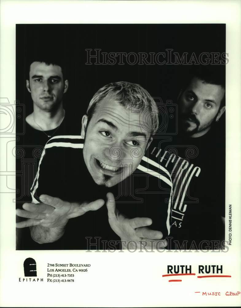 1996 Press Photo Music group Ruth Ruth. - hcp08676- Historic Images