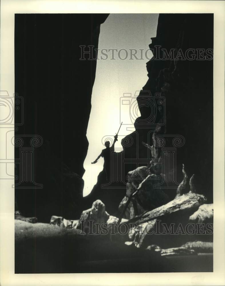 1985 Press Photo Scene from the San Francisco Opera during production- Historic Images