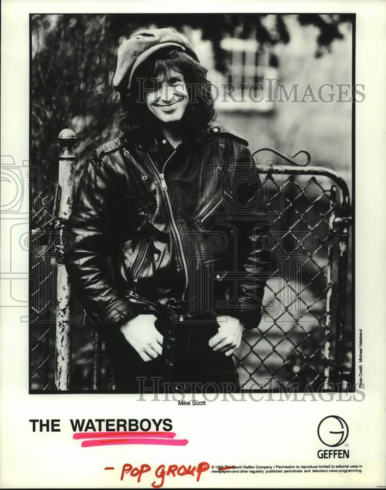 1993 Press Photo Mike Scott of the Waterboys Pop Music Group - hcp08861- Historic Images