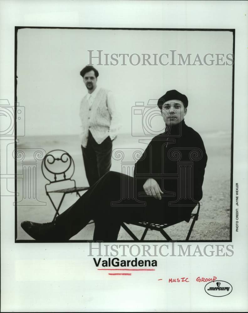 1995 Press Photo Members of the music group ValGardena - hcp08917- Historic Images