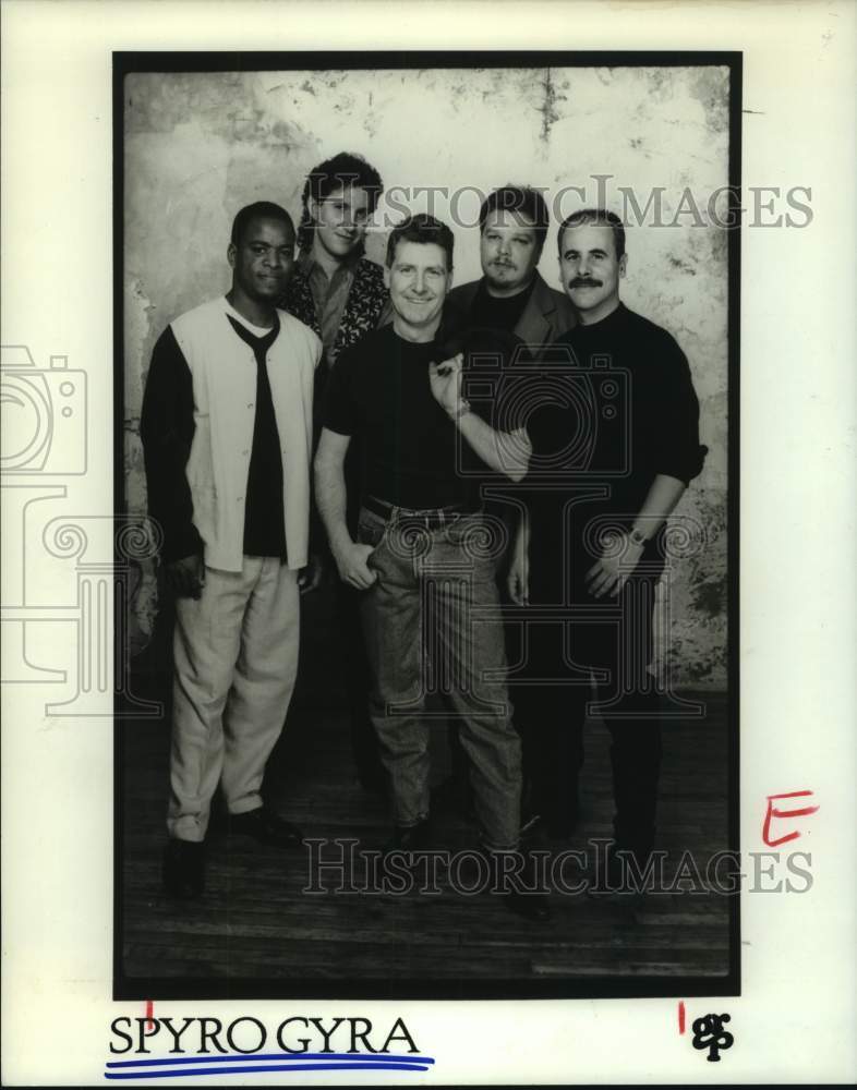 1996 Press Photo Jazz music group Spyro Gyra - hcp09181- Historic Images