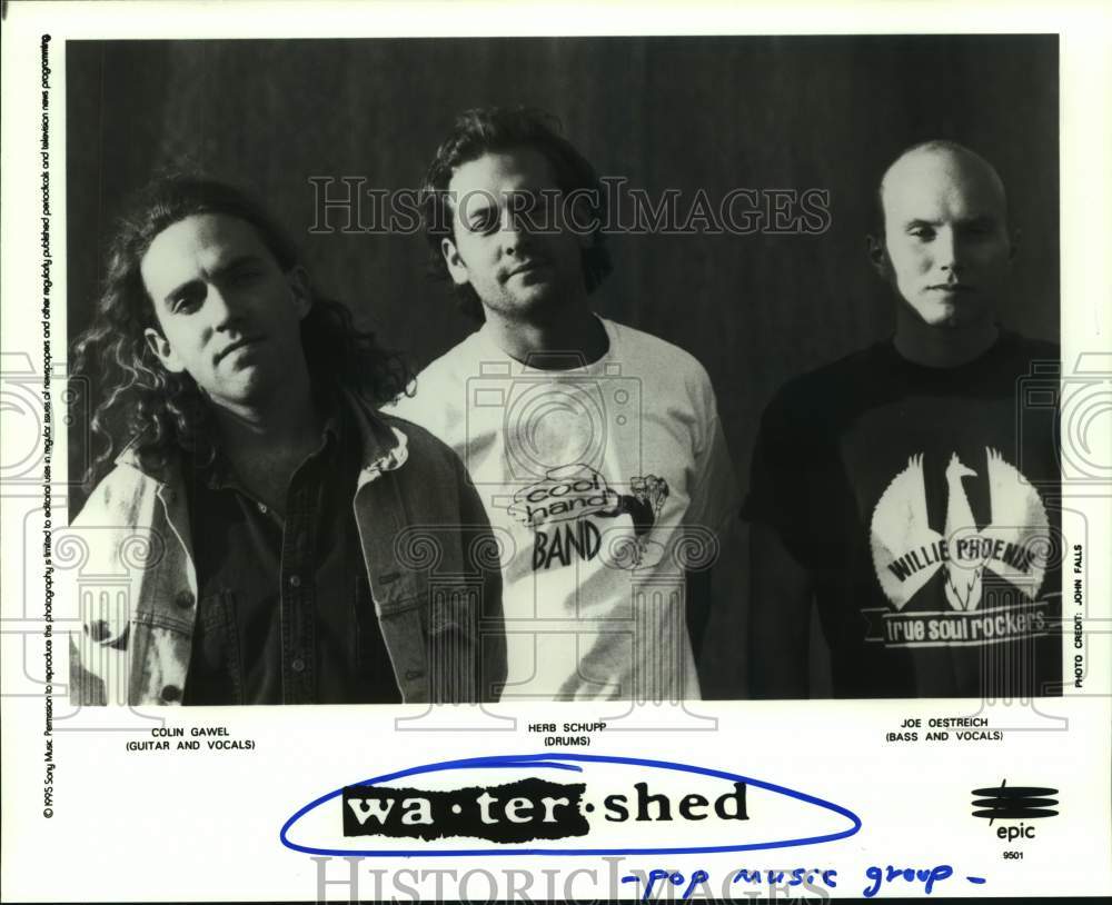 1995 Press Photo Members of pop music group "Water Shed". - hcp09775- Historic Images