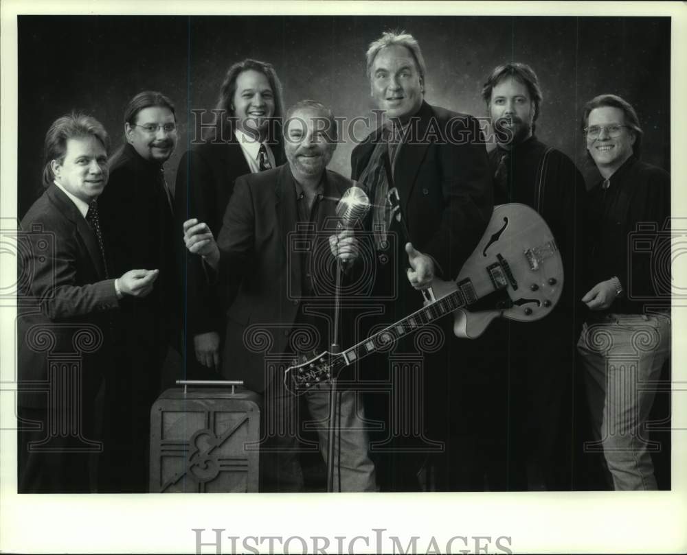 1998 Press Photo Music Group &quot;Swing Kings&quot; - hcp10016- Historic Images