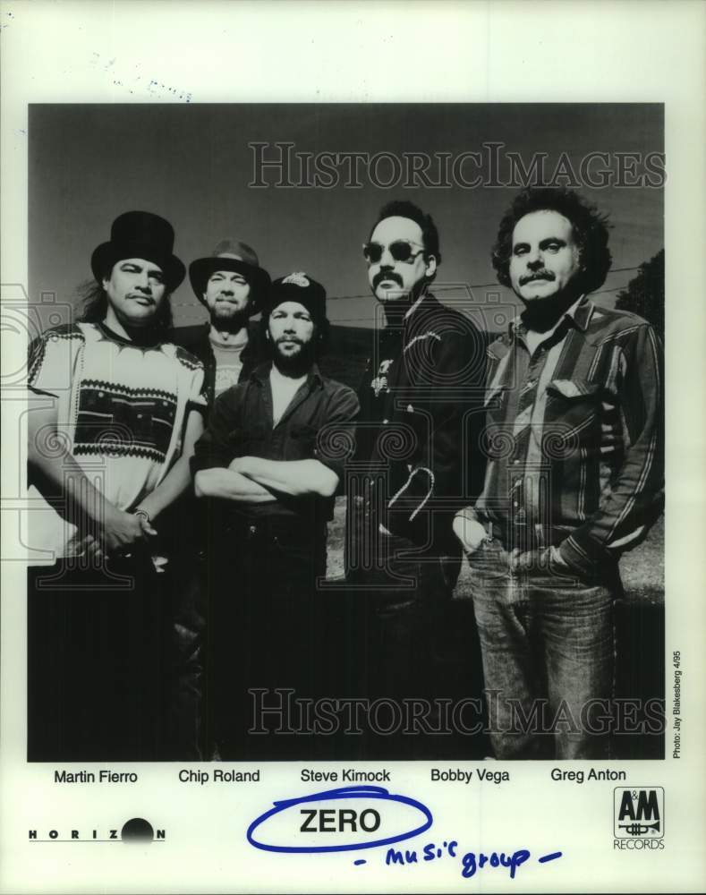 1995 Press Photo Members of music group &quot;Zero&quot;. - hcp10627- Historic Images