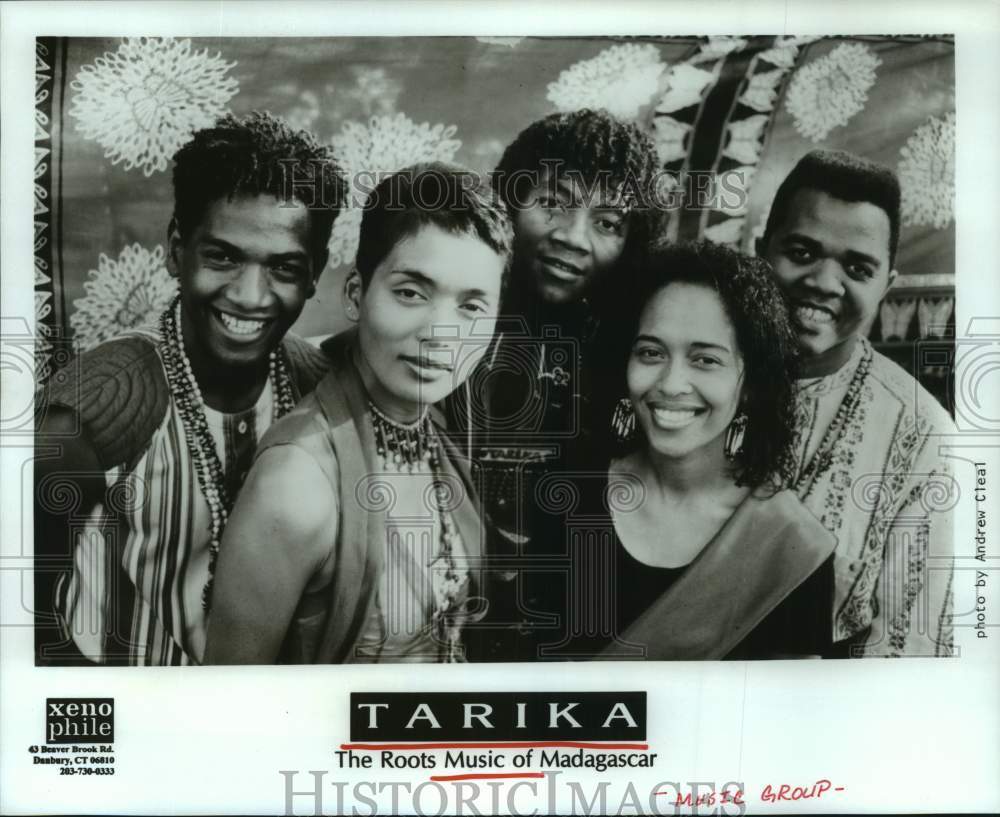 1997 Press Photo Music Group &quot;Tarika&quot; The Roots Music of Madagascar - hcp10931- Historic Images